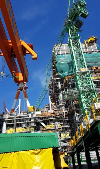 거제 삼성중공업 크레인 전도사고