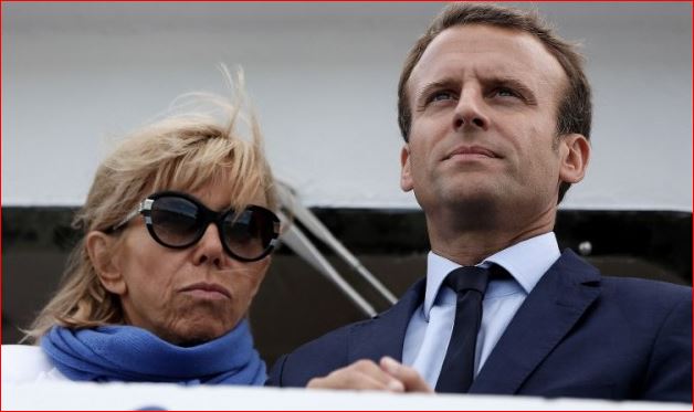 에마뉘엘 마크롱과 브리짓 트로뉴