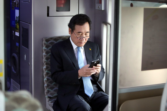 이낙연 ’분주한 서울길’