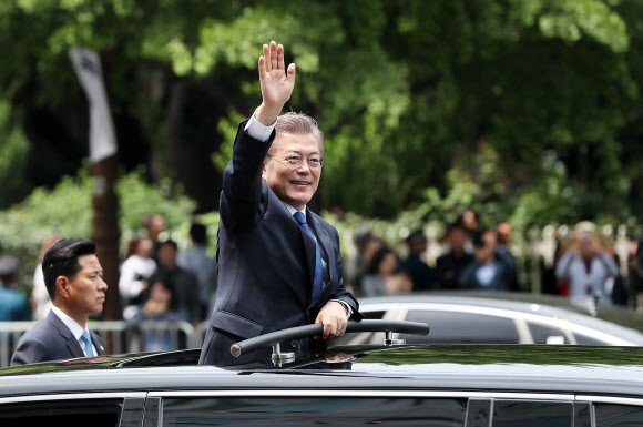 ‘국민과 새 대통령의 인사’