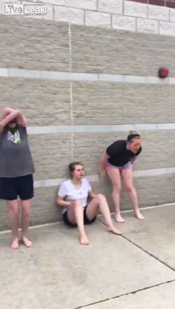 Liveleak.com / News&Politics&Videos youtube