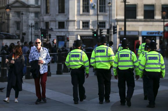 영국 최고단계 테러경보