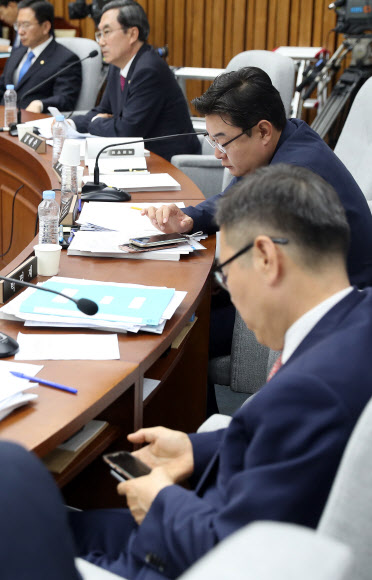 실시간 문자폭탄 확인 중