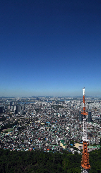 참으로 청명한 날씨로다...