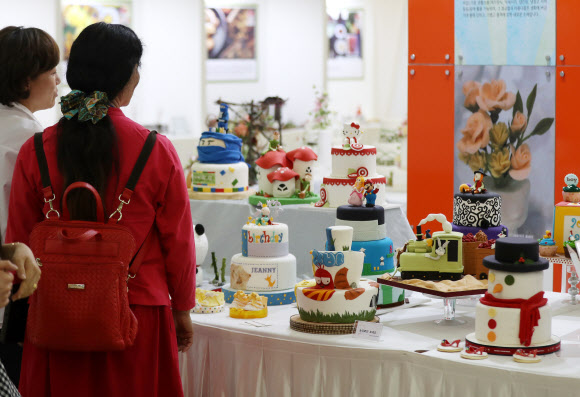 케이크의 화려한 변신