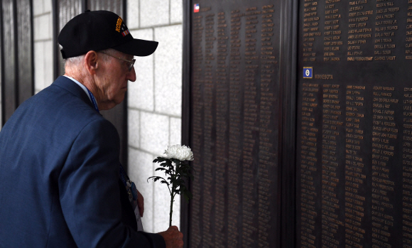 용산 전쟁기념관 찾은 6.25전쟁 미군 참전용사