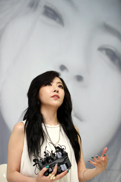 포토에세이 출간한 심은진