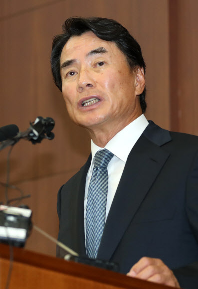 이장한 종근당 회장 ,’운전기사에 갑질’  사과