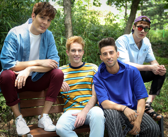 미국에서 온 아이돌 ’이엑스피 에디션’