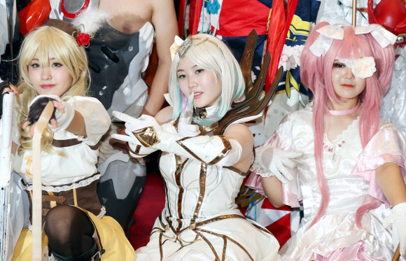 ’만화 캐릭터 같지 않나요?’