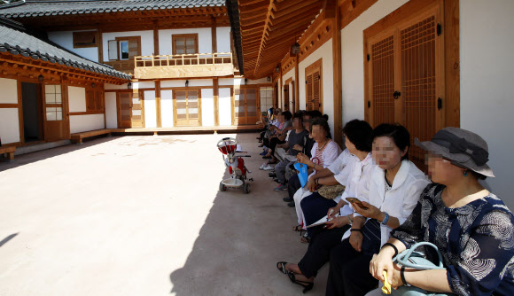 뜨거운 태양을 피해서