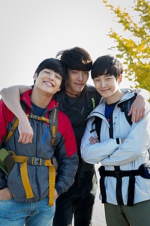 강하늘, 김우빈, 이준호