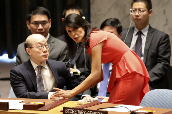 대북 제재 한마음 美·中 유엔 대사 