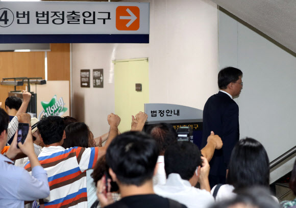 우병우를 향한 응원의 메시지