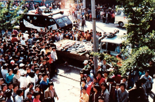 힌츠페터가 기록한 1980년 5월 광주