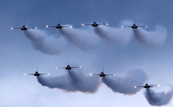 블랙이글스의 에어쇼