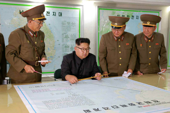 北김정은, 전략군사령부 시찰