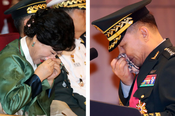 이순진 이임 합참의장 부부의 눈물