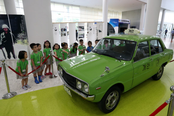 택시운전사 만섭의 택시, 광주시청 전시