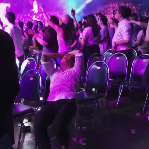 Ariana Grande Twitter