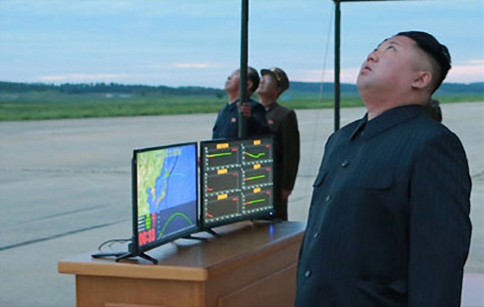 북한, 화성-12형 발사상황 공개