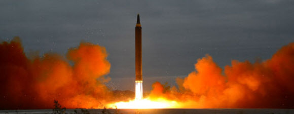 북한, 화성-12형 발사