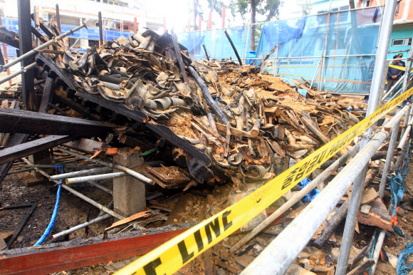 처참한 정자붕괴 현장