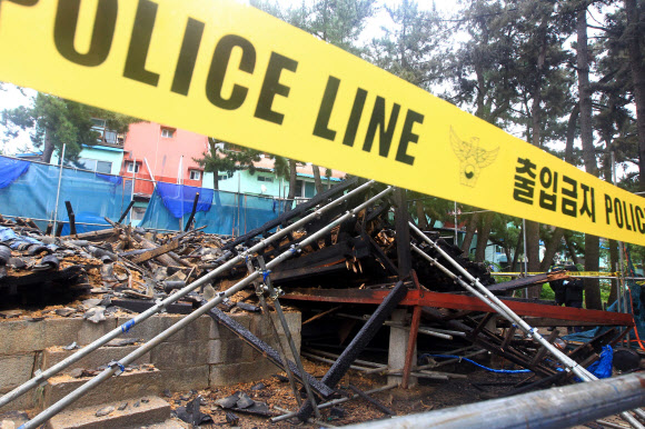 처참한 정자붕괴 현장