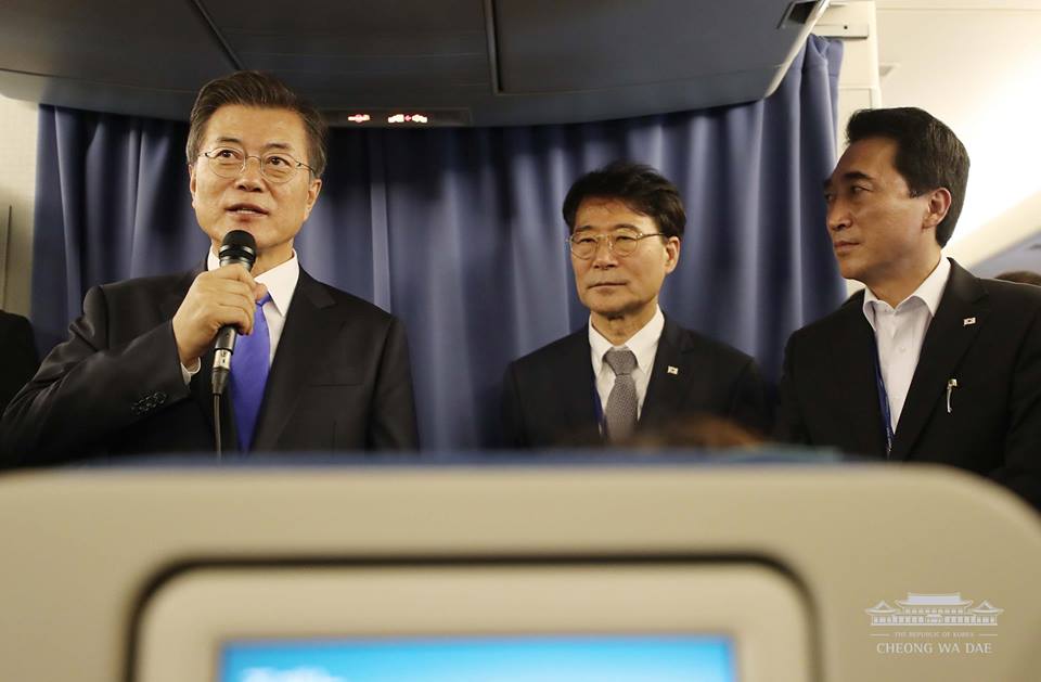 문재인 대통령. 청와대 페이스북