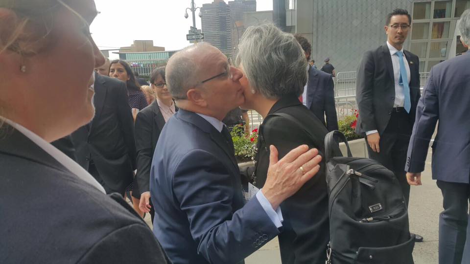 강경화 외교부 장관. 청와대 페이스북