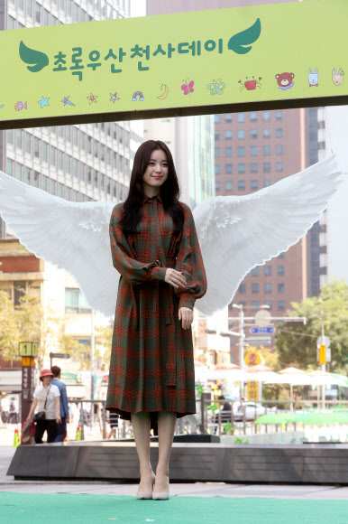 날개 있는 한효주