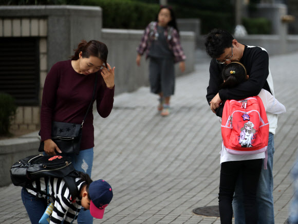 애틋한 부모 마음