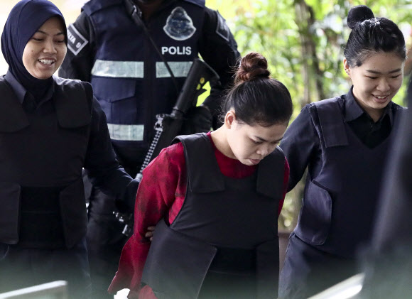 ’김정남 암살’ 공판 법정 도착하는 시티 아이샤
