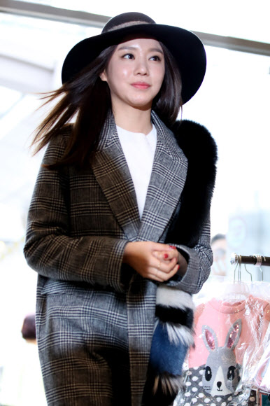 김아중, 아름다운 흩날리며