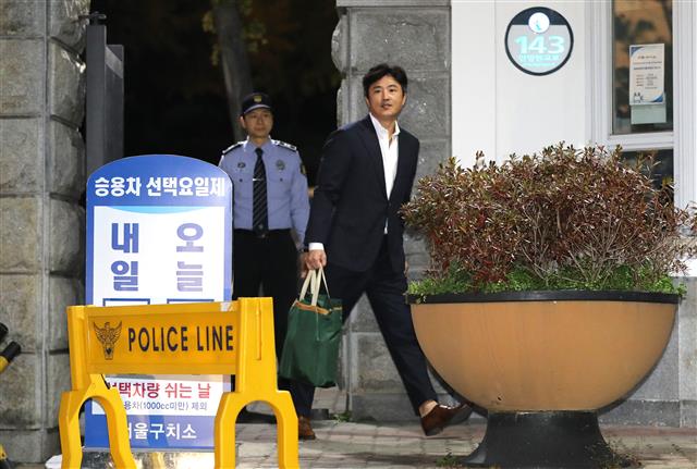 고영태 ‘구치소 나서는 가벼운 발걸음’