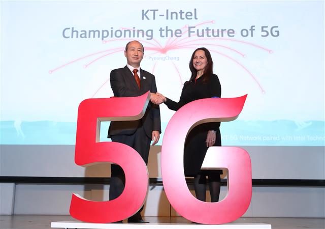 KT·인텔 세계 첫 5G시범서비스 ‘맞손’ 