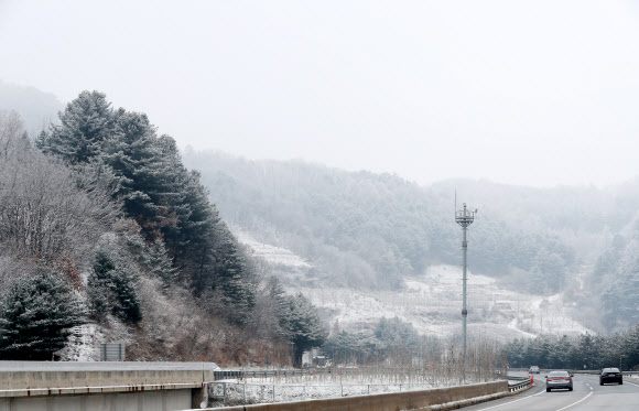 겨울로 가는 길
