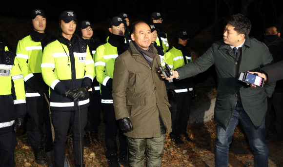 김영근 수사과장 취재진 질문에 답변