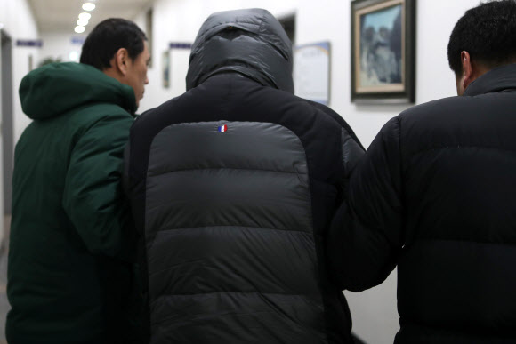 숨진 딸 유기한 비정한 아버지