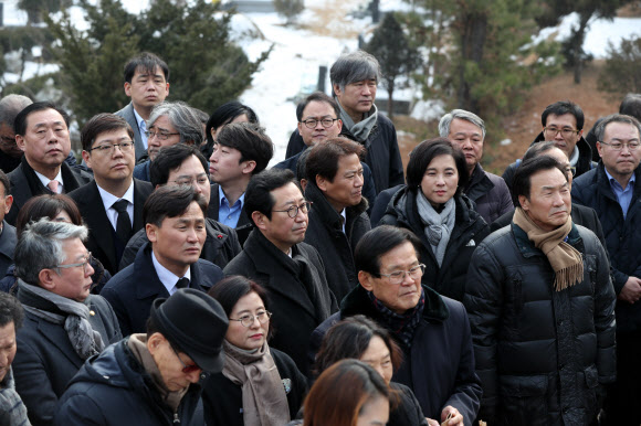 추모객 몰린 김근태 6주기 추모제