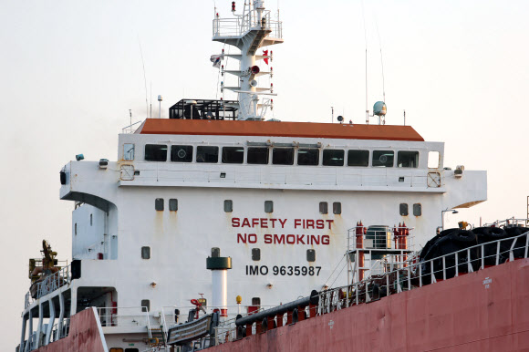 인적 드문 ’라이트하우스 윈모어’호