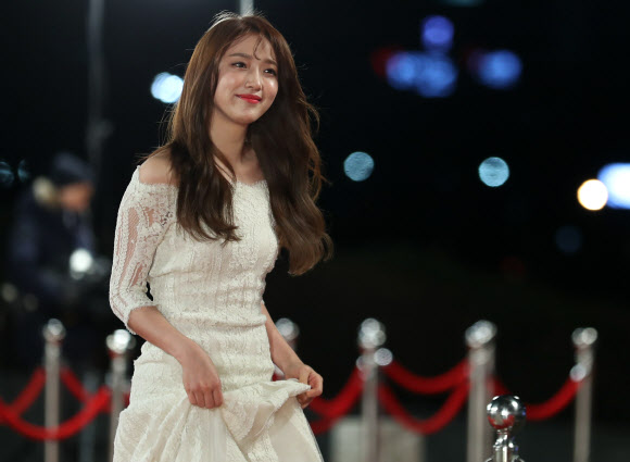 미소가 아름다운 표예진