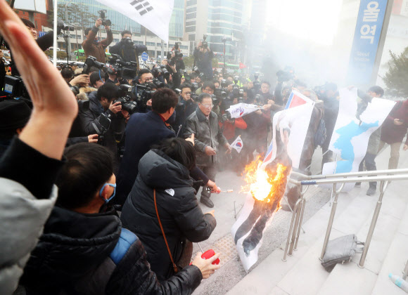 ‘평양올림픽? 평창올림픽 반대’ 기자회견