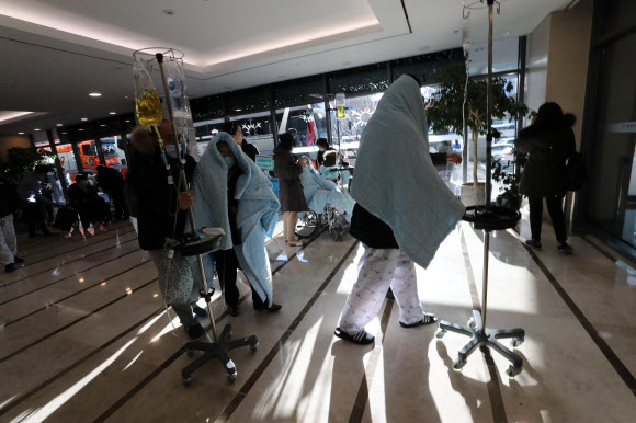 신촌 세브란스 화재로 장례식장에 대피한 환자들