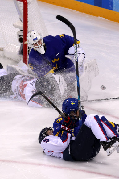 단일팀, 몸 날리는 투혼