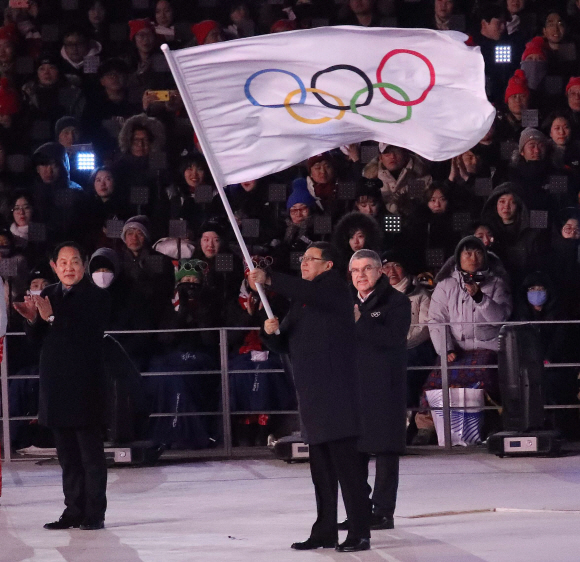 2018 평창 동계올림픽이 25일 오후 8시 평창 올림픽스타디움에서 열린 폐회식을 끝으로 대단원의 막을 내렸다.
