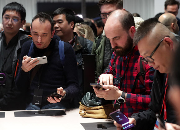 ‘갤럭시 S9, S9+스마트폰 카메라를 재창조하다’