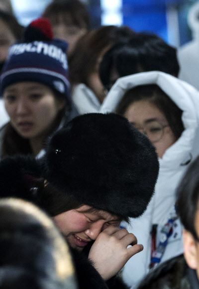 [올림픽] 울며 작별