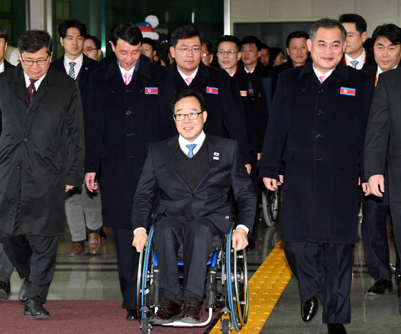 평창패럴림픽 북한 대표단 방남
