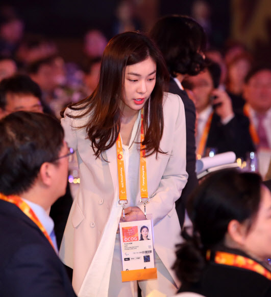 김연아, 패럴림픽도 열심히